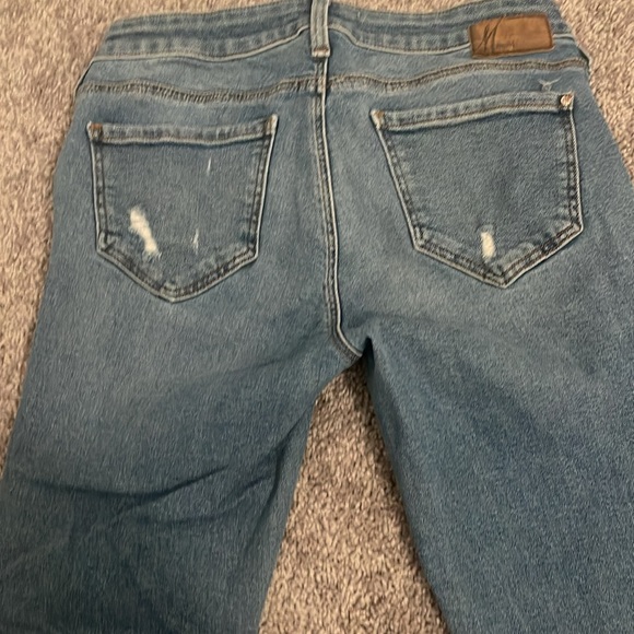 Mavi Ada Mid Rise Distressed Light Blue Wash  Boyfriend Jeans 24X27 - Picture 10 of 13